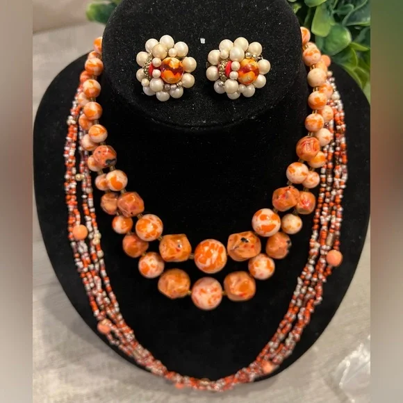 VINTAGE 3 PIECE SET W/SENSATIONAL COLOR AND A PERFECT BLEND OF GORGEOUSNESS!! - Picture 3 of 15